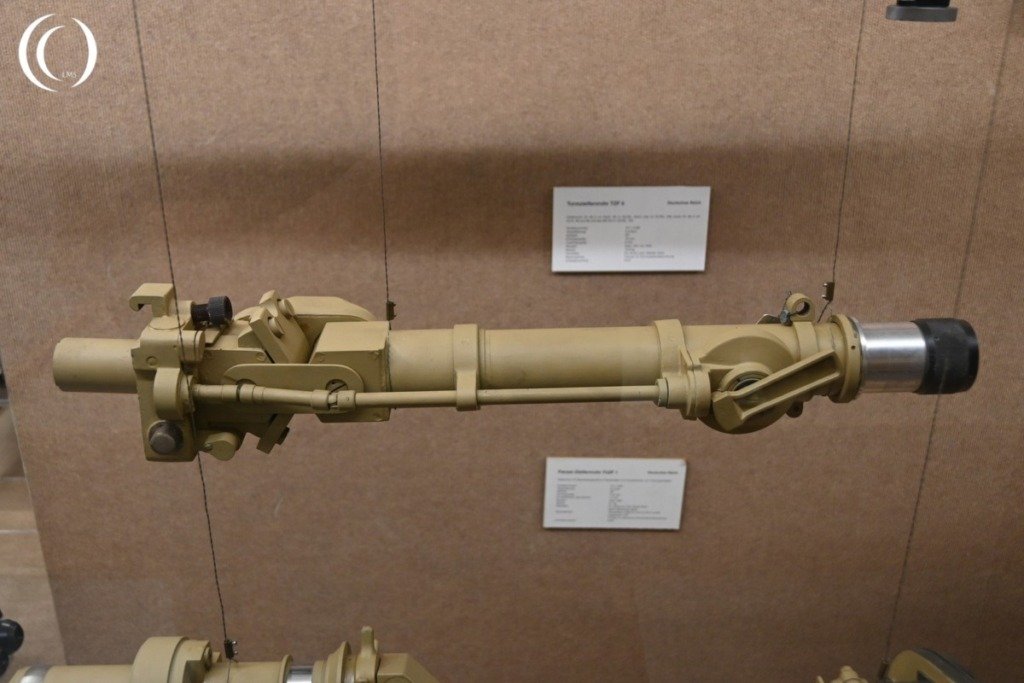 Turmzielfernrohr T.Z.F. 6 – Targeting Scope for 2 cm KwK Reconnaissance Vehicles