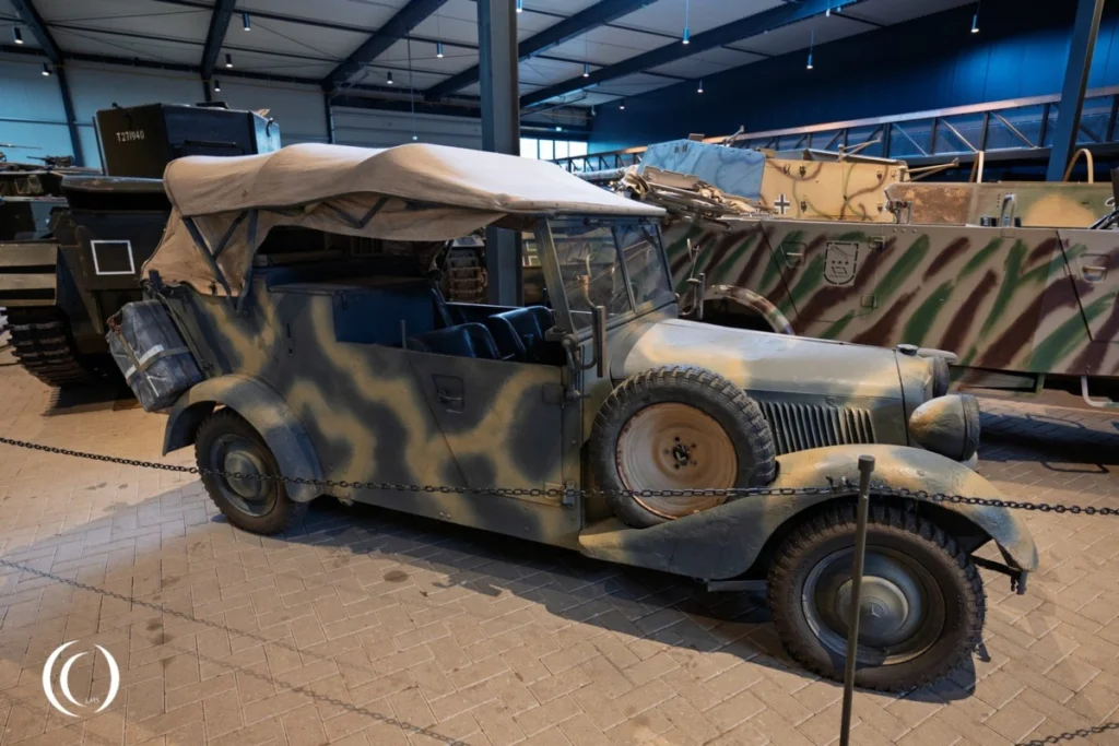 Mercedes-Benz 170 VK, Kfz. 2 – German Light Radio Car