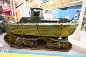 Vickers Amphibious Light Tank L1E3 – British Amphibious Tank