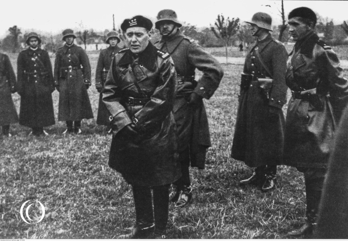 Col. Stanisław Maczek speaking to men of the 10th Motorized Cavalry Brigade