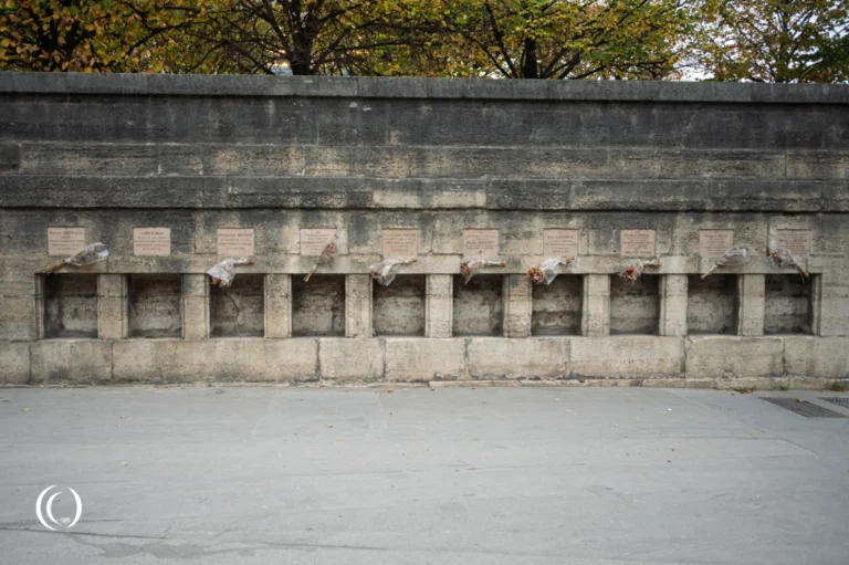 Memorial plaques for 10 fallen victims during the liberation of Paris