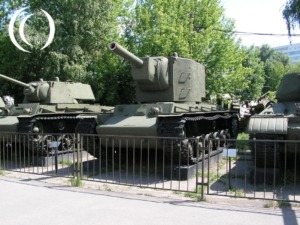 KV-2, Kliment Voroshilov – Russian Heavy Artillery Tank