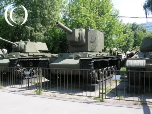 KV-2, Kliment Voroshilov – Russian Heavy Artillery Tank