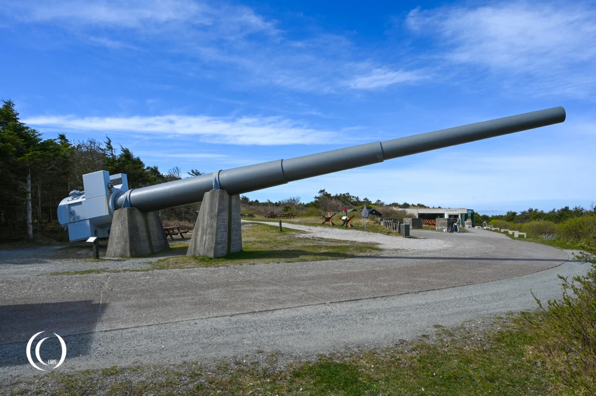 Barrel and breech of 38 cm SK C/34 German naval gun