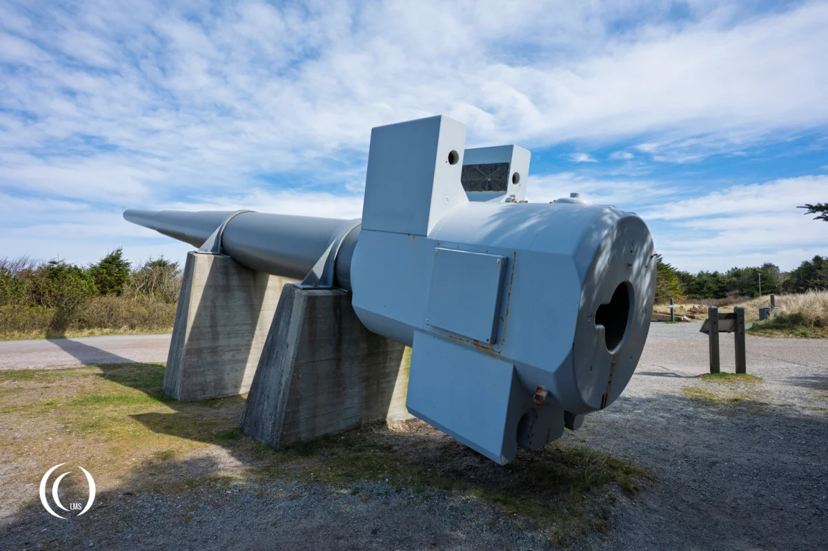 Barrel and breech of 38 cm SK C/34 German naval gun