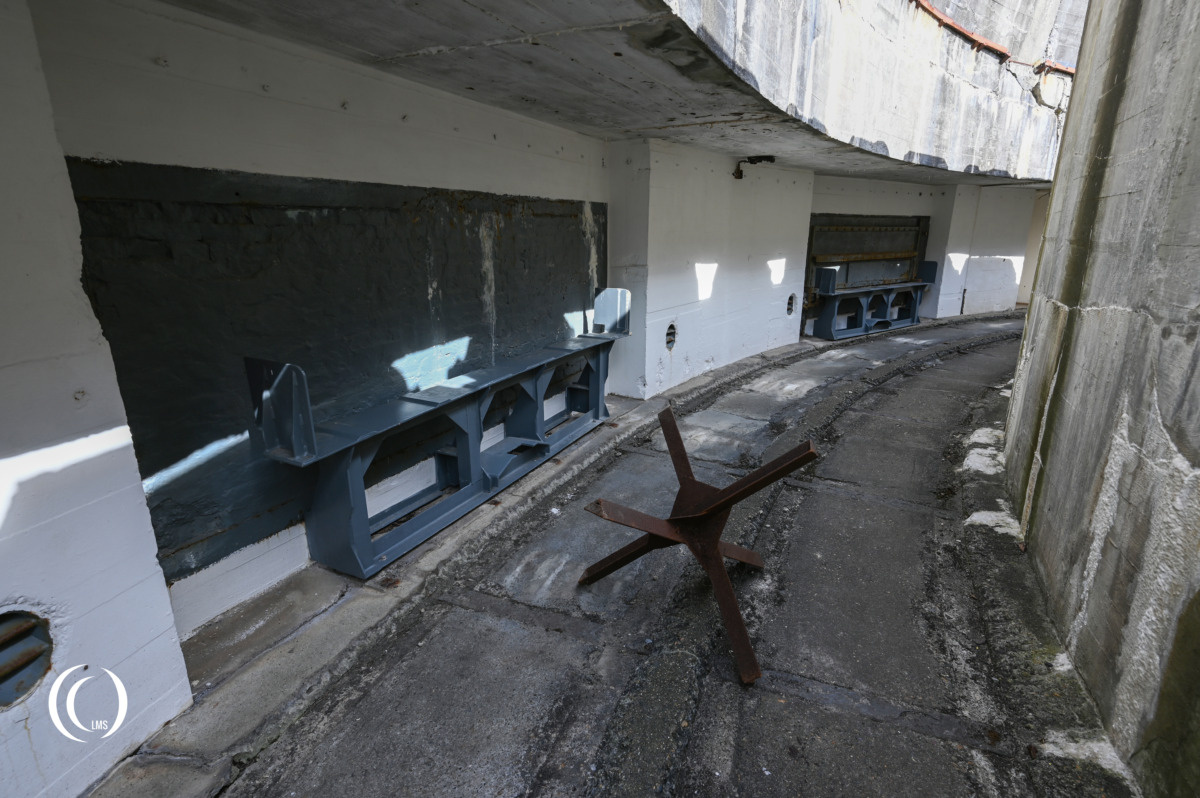 Battery Hanstholm II Geschütz 3 bunker ammunition locks