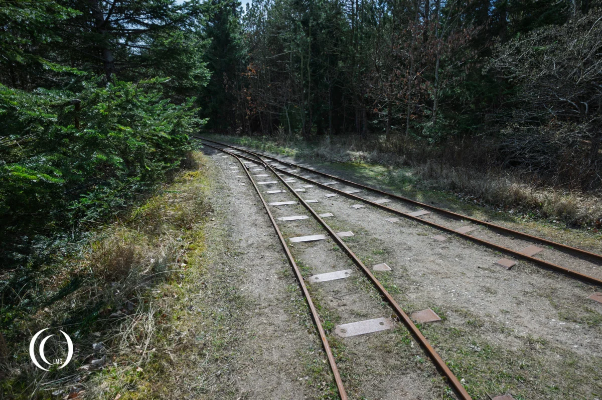 Small-gauge railway track of the ammunition train