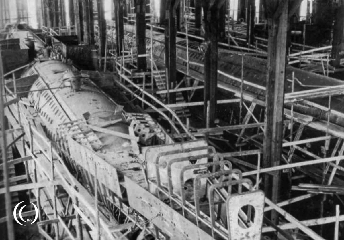 The Finnish Vetehinen submarines side by side in a construction hall at the Crichton-Vulcan shipyard in Turku in 1928