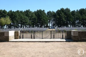 Commonwealth Canadian War Cemetery – Leubringhen France