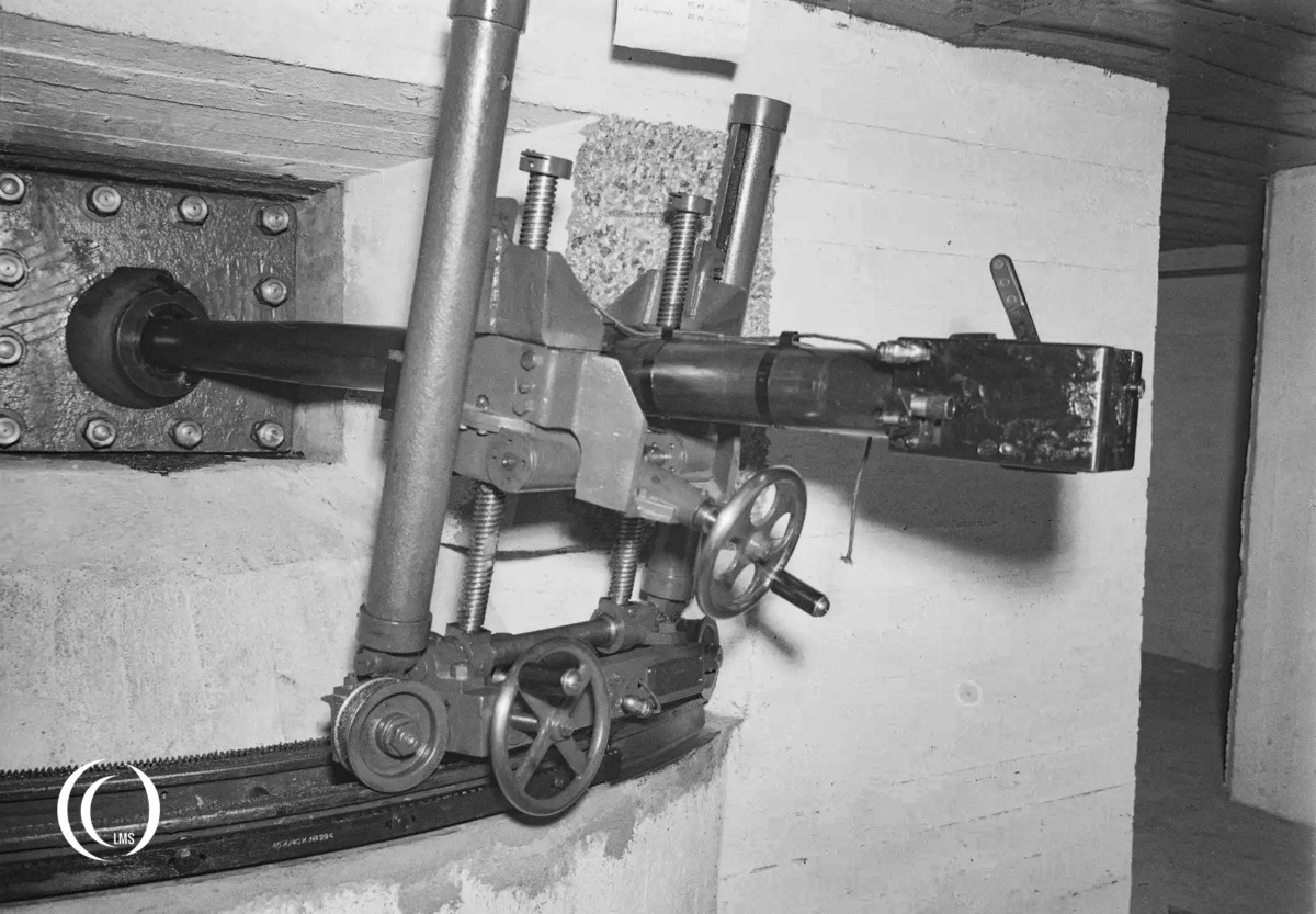 Mounted 45 mm anti-tank cannon model 1940 in Salpa Line bunker in November 1941 - courtesy SA KUVA (id. 60725)