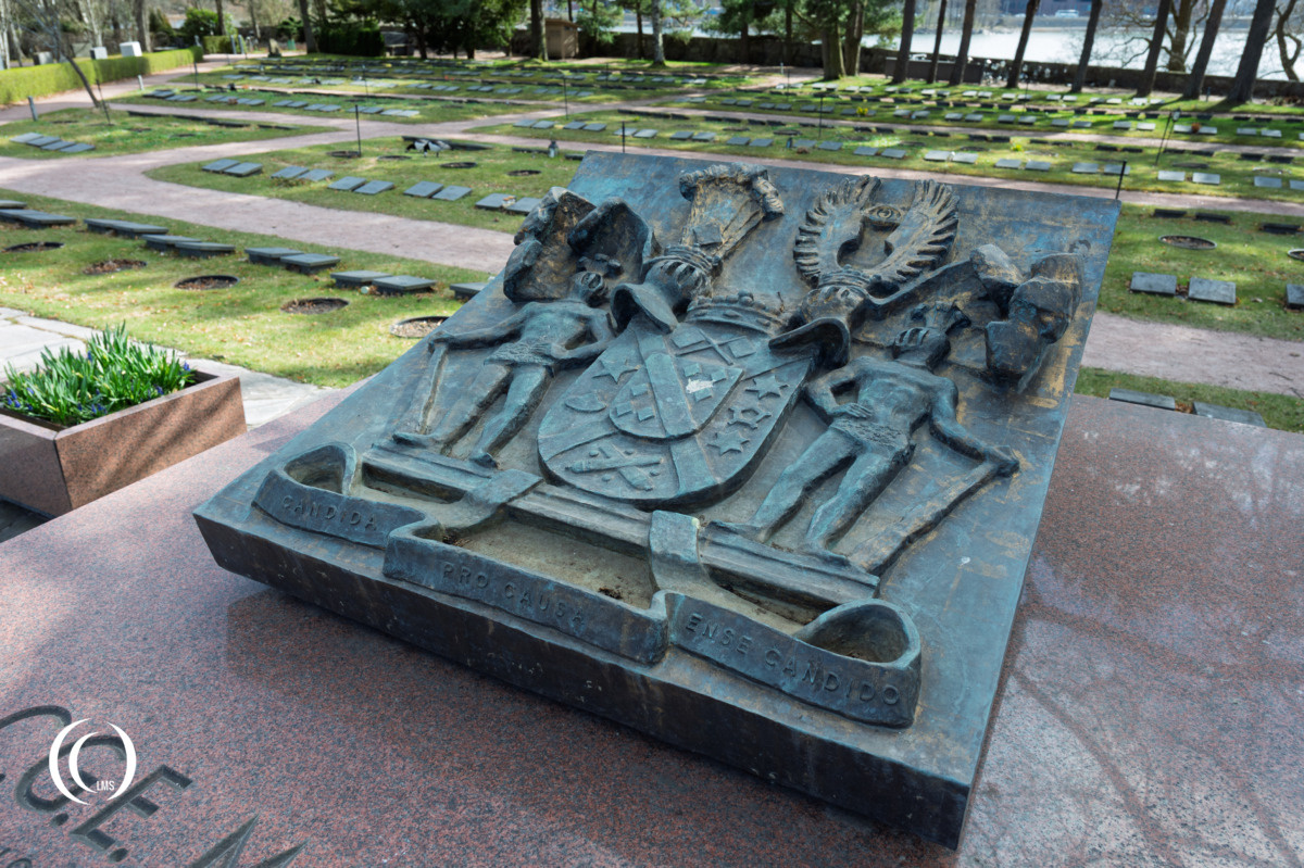 Gustaf Mannerheim's Coat of Arms on his tombstone