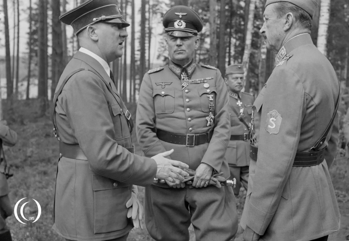 Hitler visiting Mannerheim for his 75th birthday in Immola, Finland, on 4 June 1942