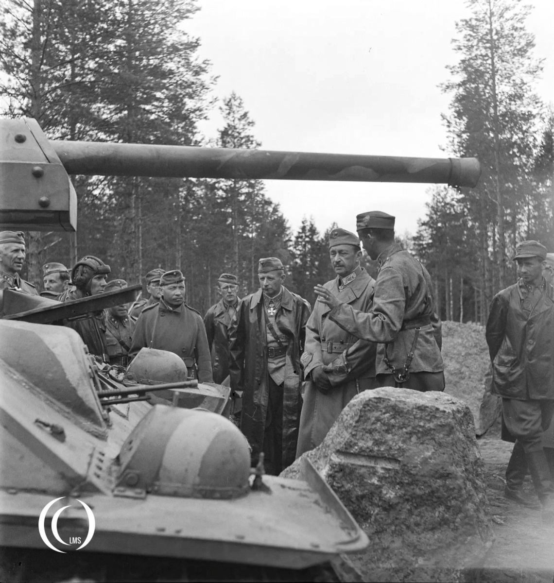 Field Marshal Carl Gustaf Mannerheim present at the test trials of anti-tank obstacles at Luumaki on 29 June 1943
