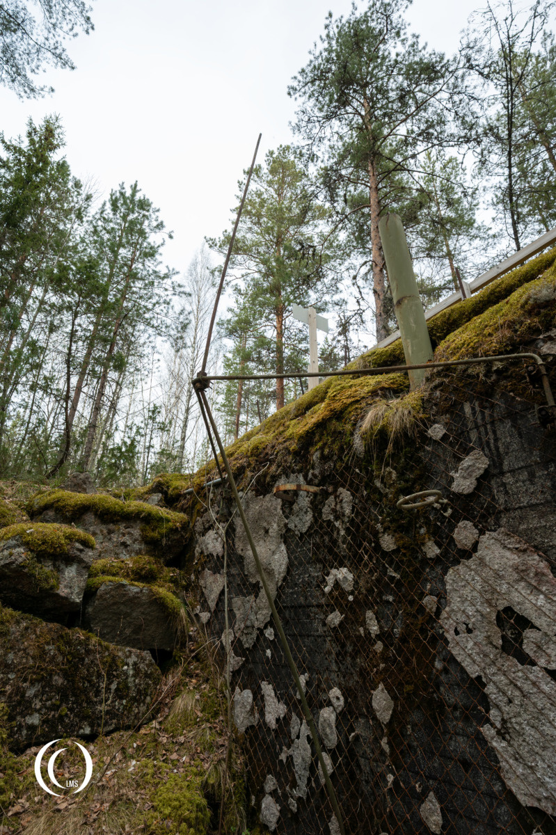 The radio antenna of bunker C10 of the Salpa Line at Askola, Luumäki, Finland