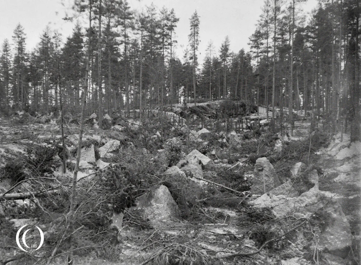 Bunker C11 of the Salpa Line at Askola, Luumäki, behind anti-tank obstacles and barbed wire