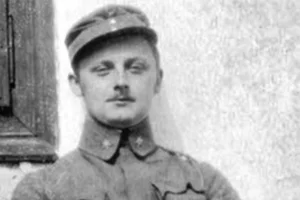Herbert Wilhelm Josef Gratzy – Austrian Skydiving Pioneer