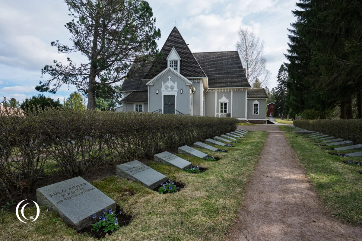 War Heroes Graves at Tuusula Church Cemetery, Finland